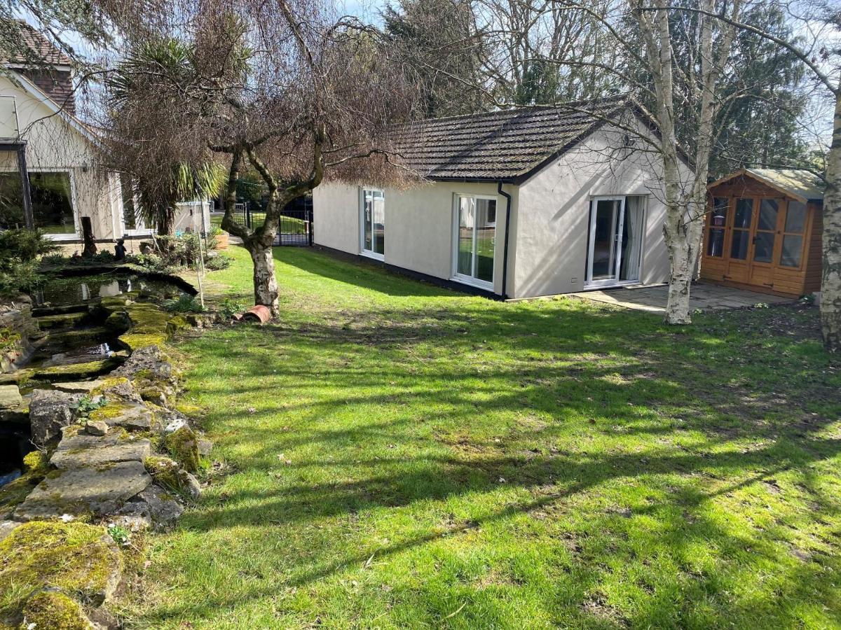 Chase Bungalow Billericay Exterior photo