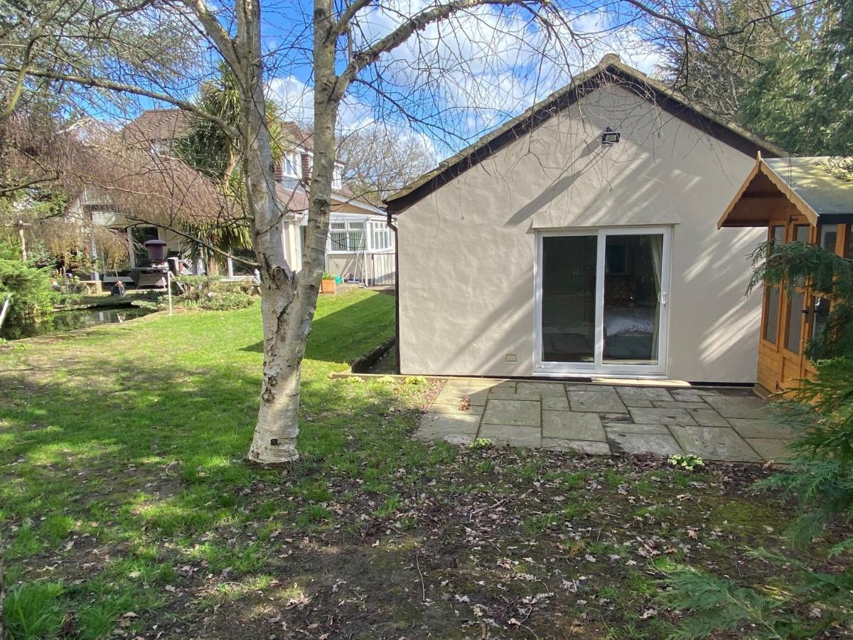 Chase Bungalow Billericay Exterior photo
